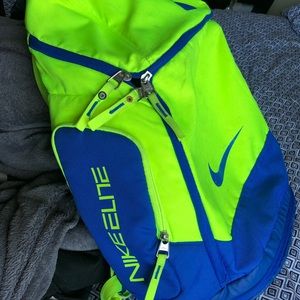 STEAL 🚨 Nike elite backpack